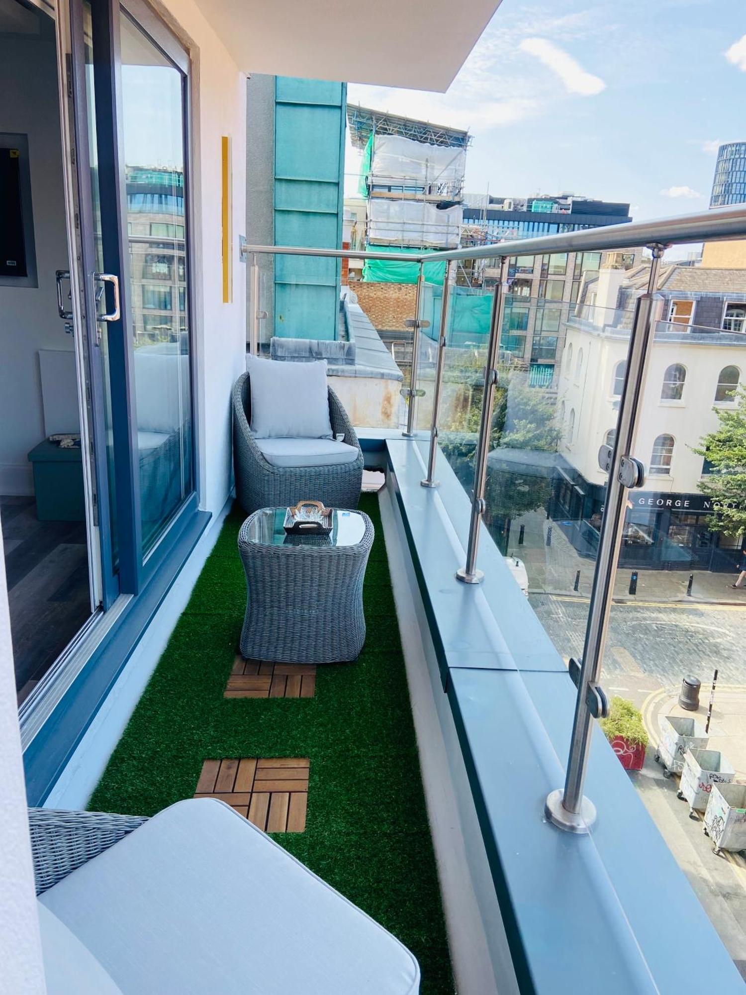 Luxury Shoreditch Penthouse! London Exterior photo