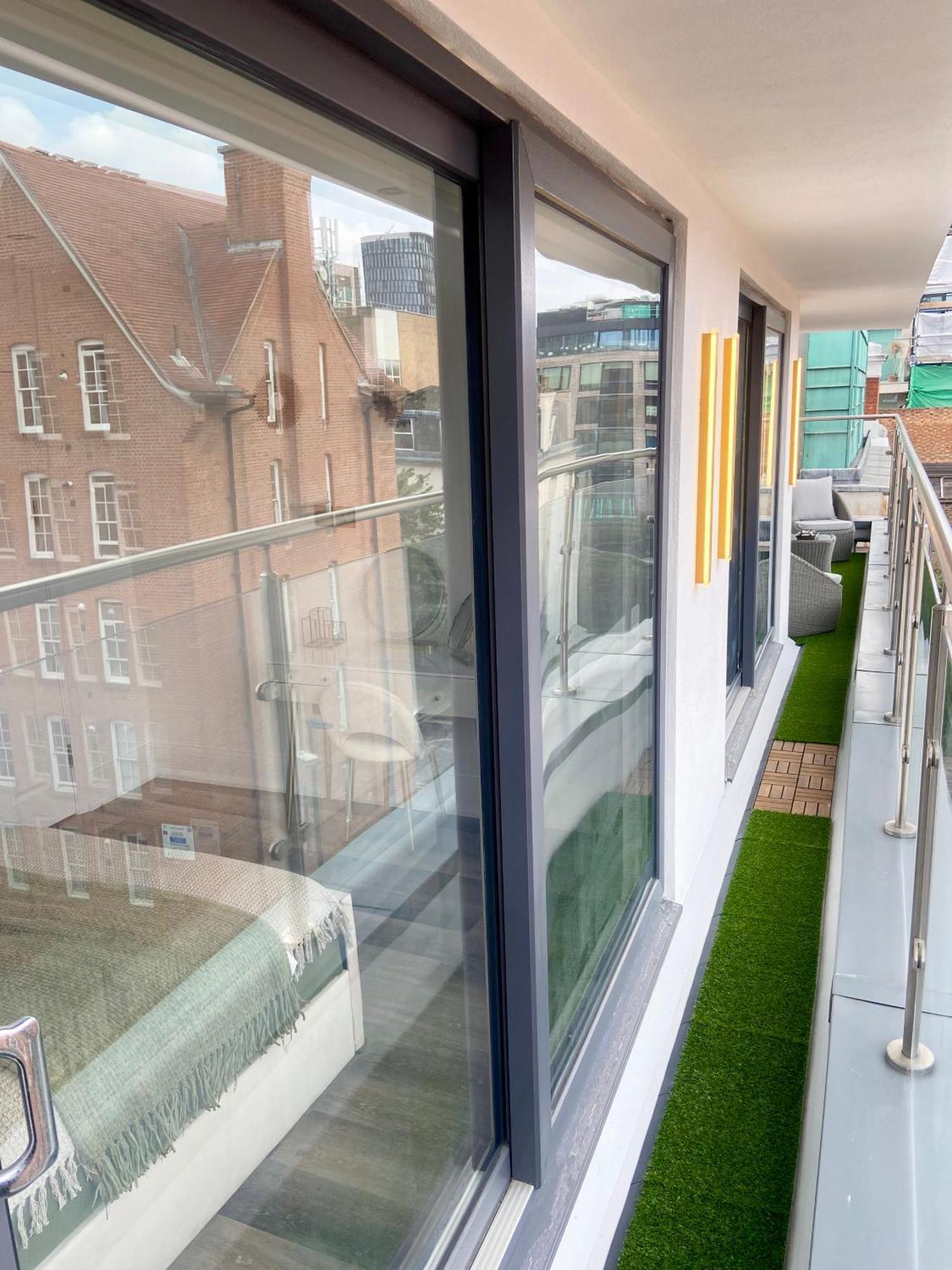 Luxury Shoreditch Penthouse! London Exterior photo